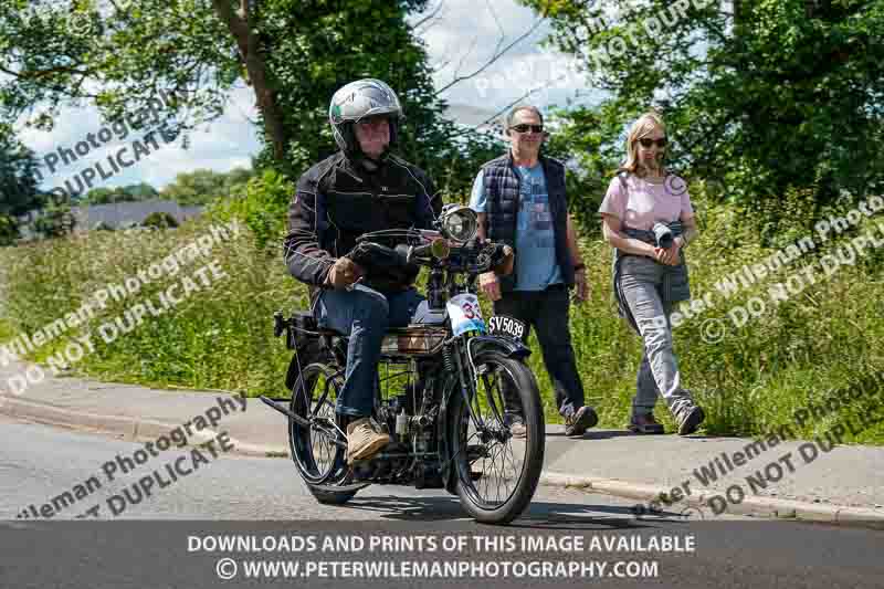 Vintage motorcycle club;eventdigitalimages;no limits trackdays;peter wileman photography;vintage motocycles;vmcc banbury run photographs